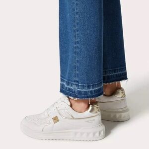 Valentino Garavani One Stud Low-Top Calfskin Leather Sneaker White Size 36